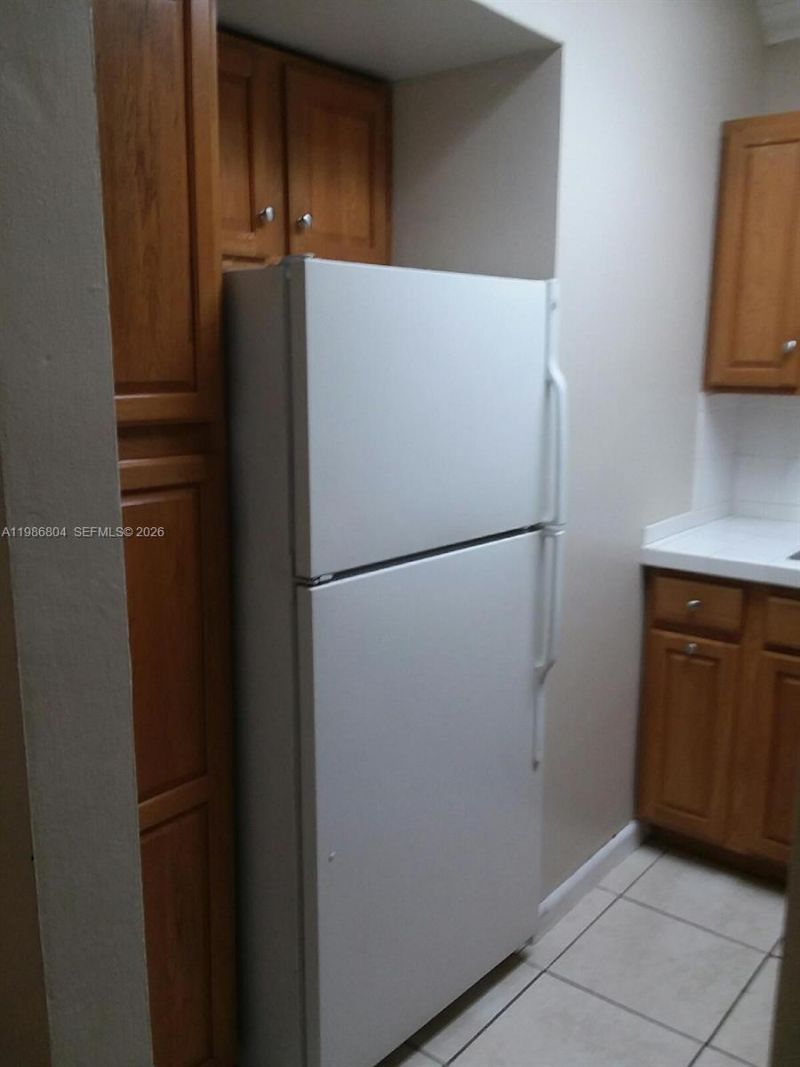 140 Royal Palm Rd , Unit 107, Hialeah Gardens, FL 33016 Photo