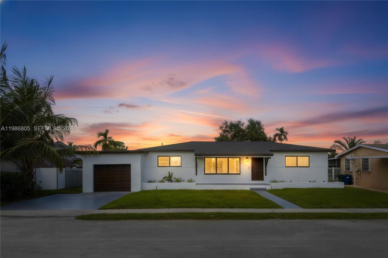 1061 NW 87th St , Miami, FL 33150 Photo