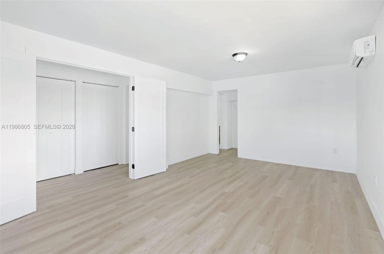 1061 NW 87th St , Miami, FL 33150 Photo