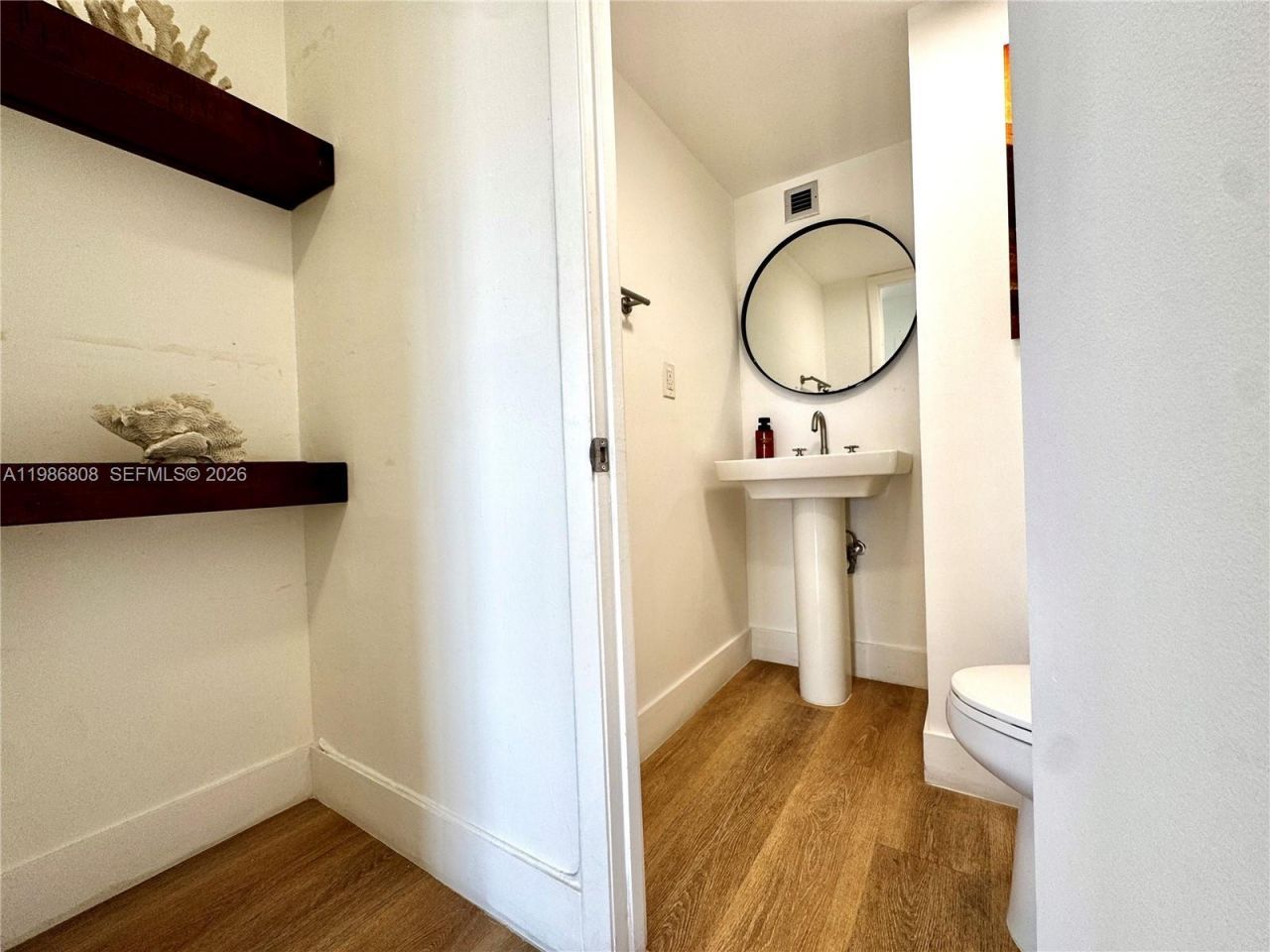 2150 Sans Souci Blvd, Unit A909, North Miami, FL 33181 Photo