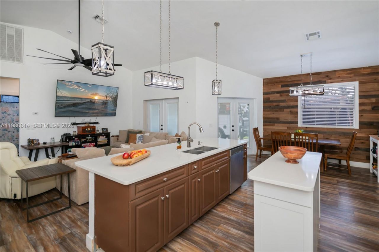 1256 E Edna St., Lehigh Acres, FL 33974 Photo