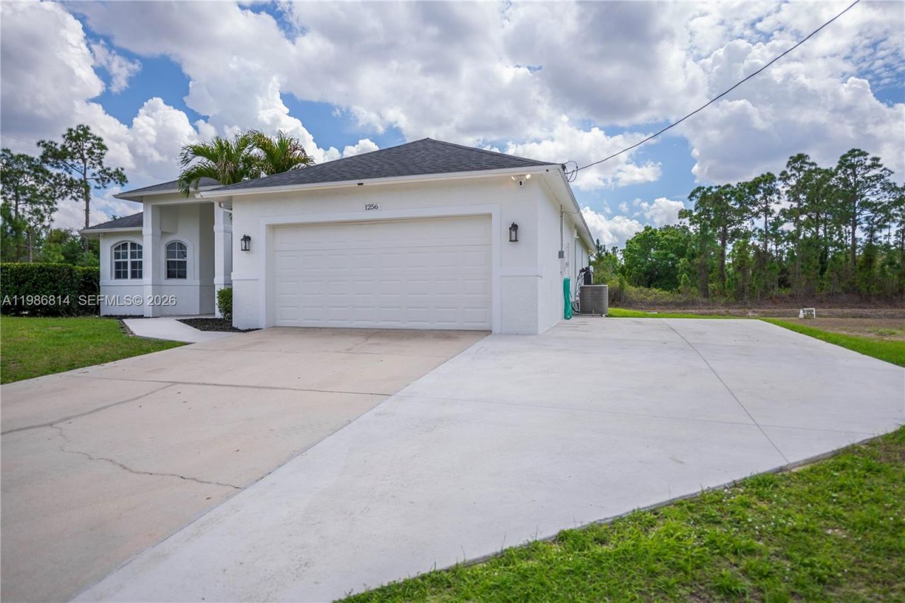 1256 E Edna St., Lehigh Acres, FL 33974 Photo