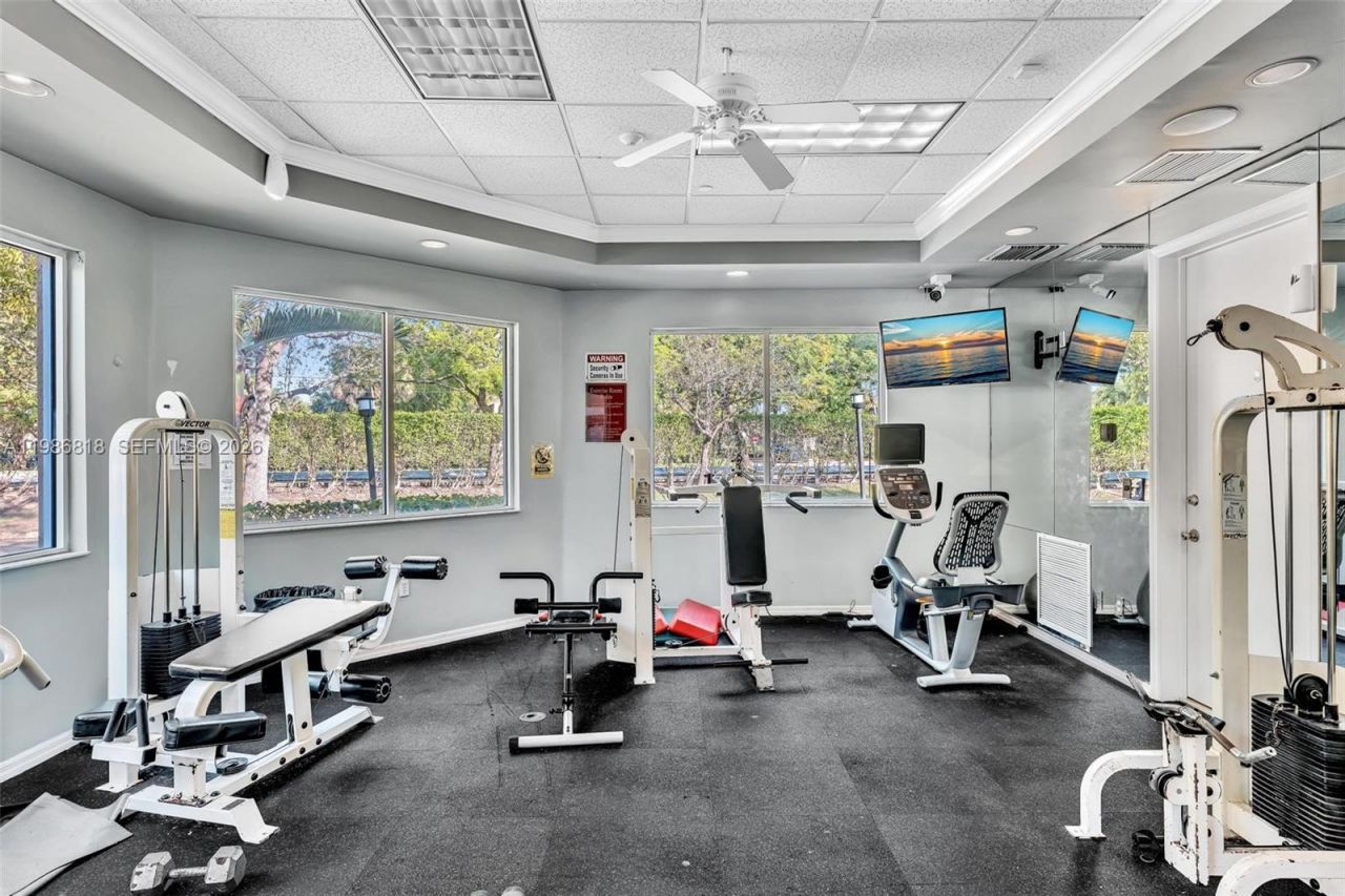 771 N Pine Island Rd, Unit 303, Plantation, FL 33324 Photo