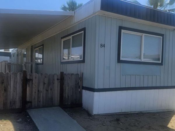6601 Eucalyptus Drive, Unit 84, Bakersfield, CA 93306