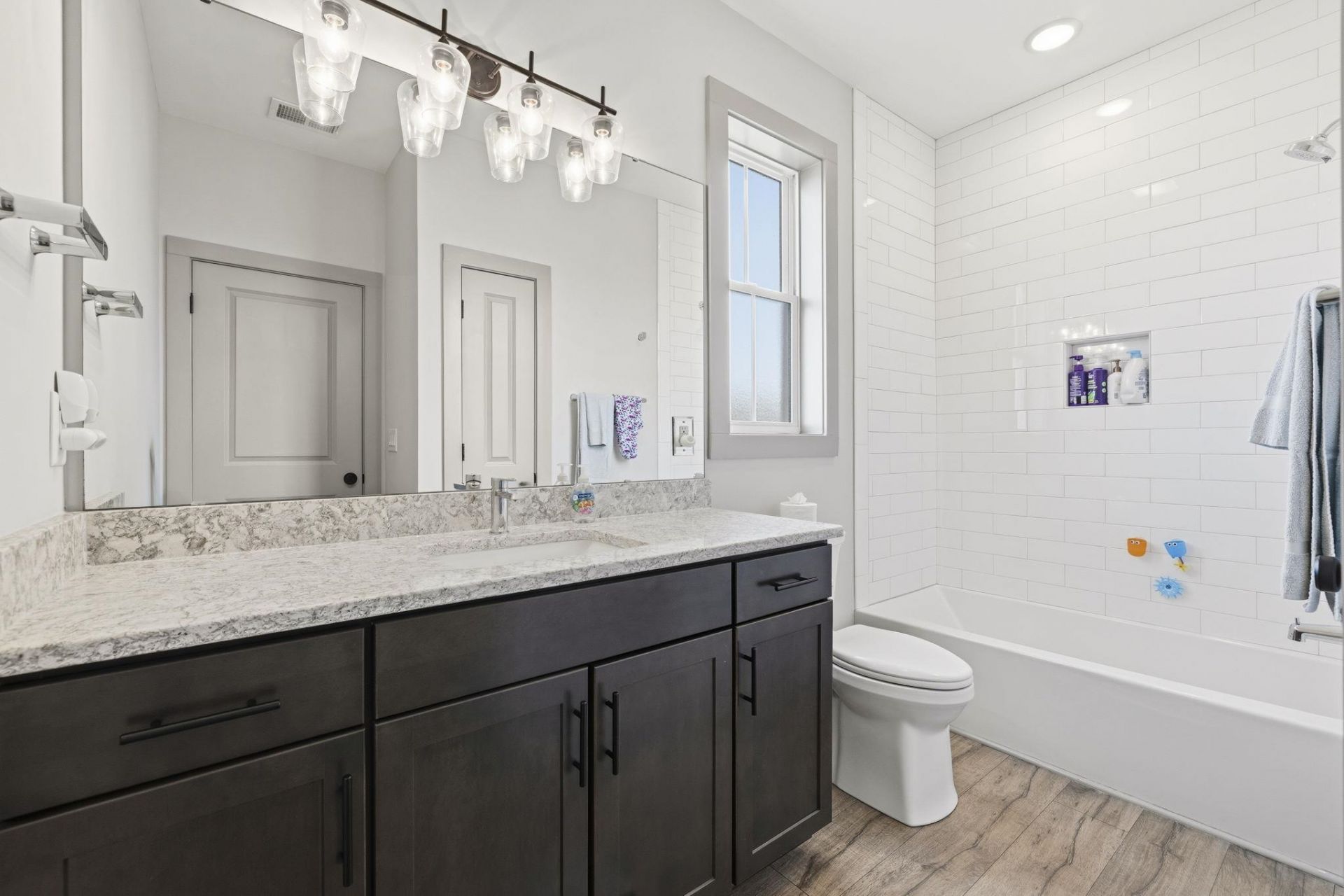 478 Harbour View Dr. Photo 25