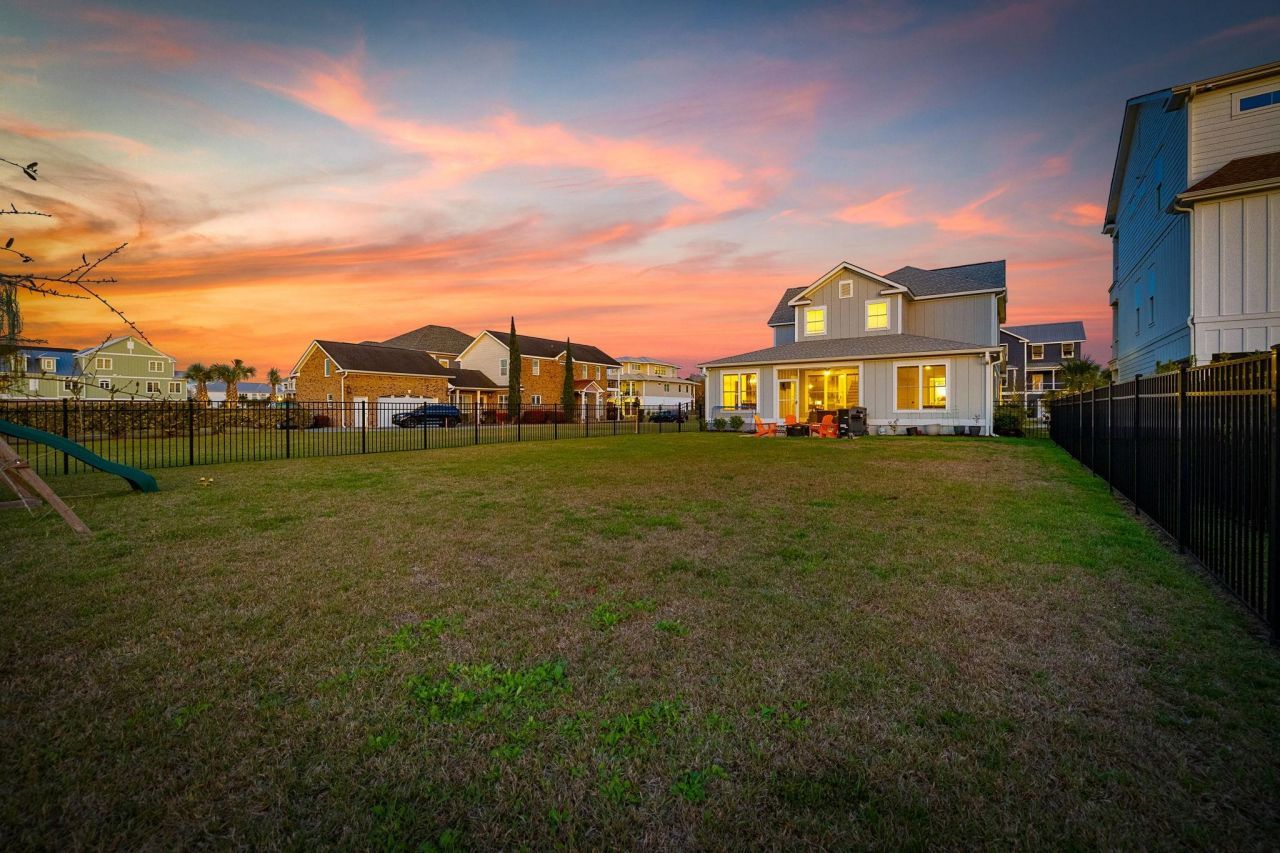 478 Harbour View Dr. Photo 46