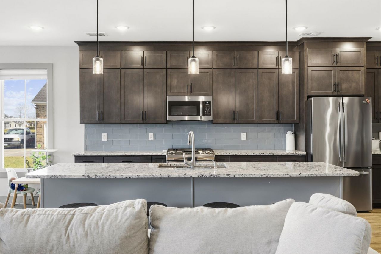 478 Harbour View Dr. Photo 6