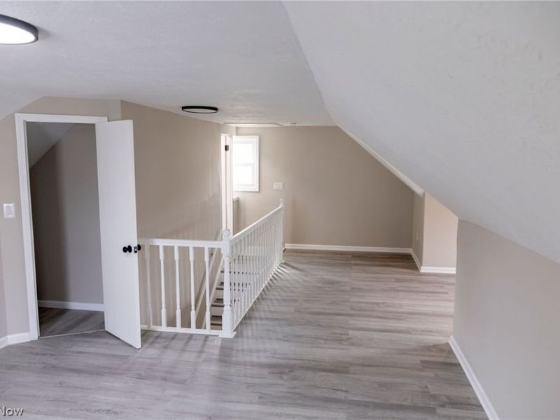 795 E 260th Street , Euclid, OH 44132 Photo 18