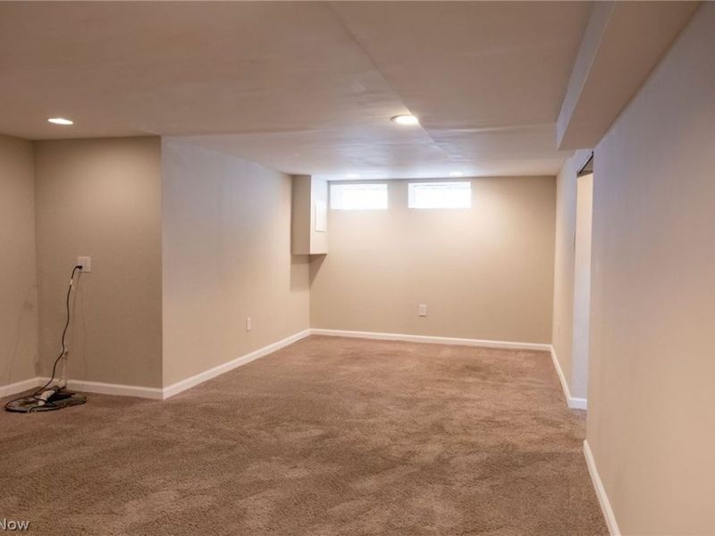 795 E 260th Street , Euclid, OH 44132 Photo 25