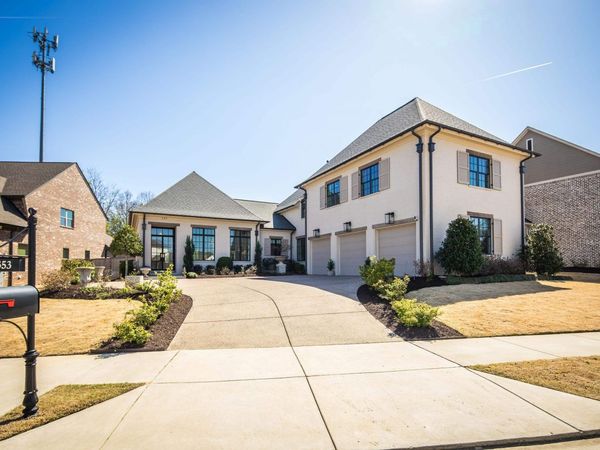 353 BUBBY DR, Collierville, TN 38017