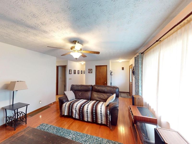 28 Upland Terrace , Mount Vernon, OH 43050 Photo 15