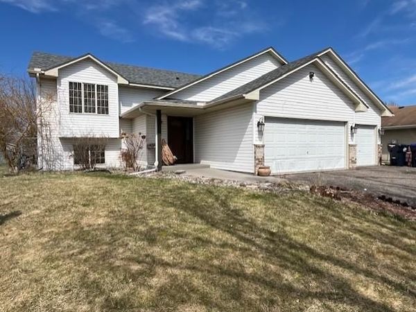 4765 Park Drive, Monticello, MN 55362