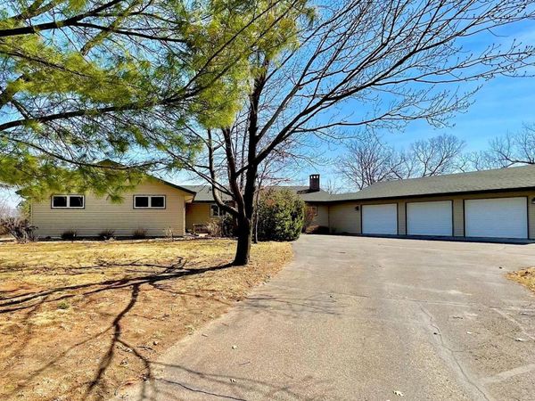 237 Butternut Avenue, Red Wing, MN 55066