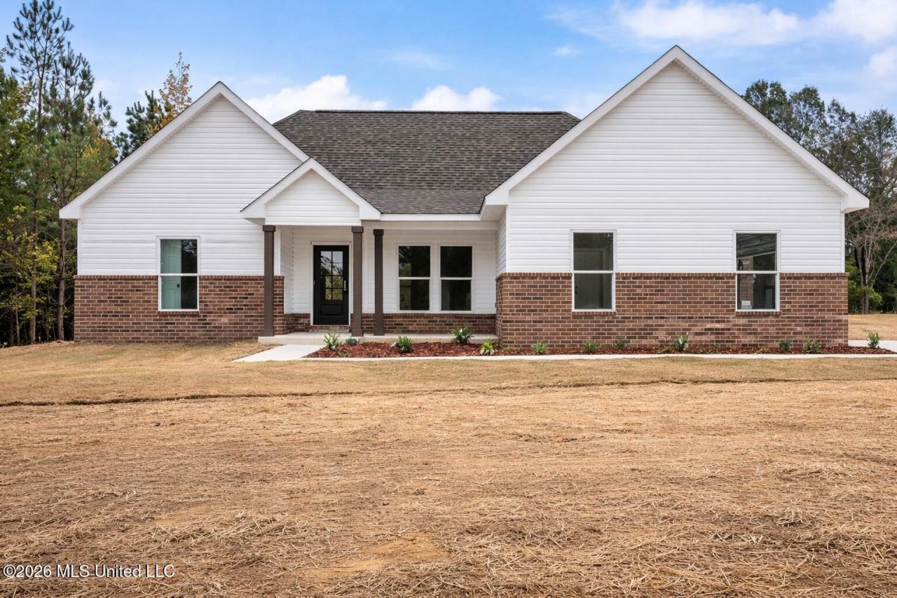 190 Rowell Road, Coldwater, MS 38618 Main Photo