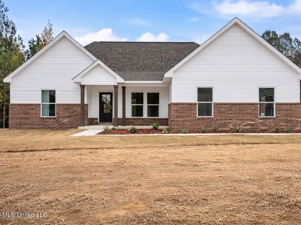 190 Rowell Road, Coldwater, MS 38618