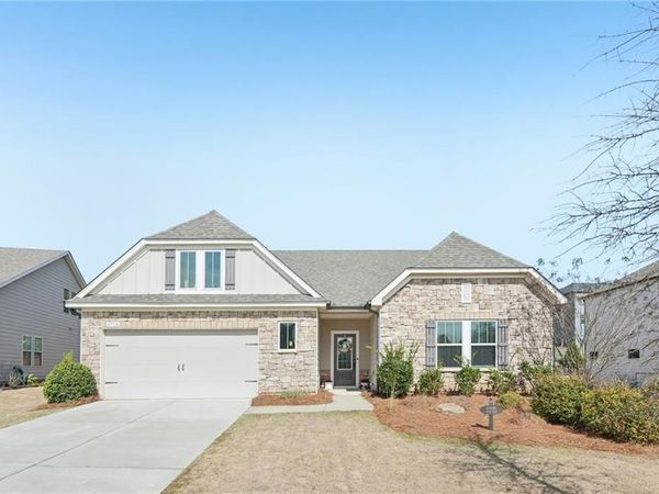 3715 Bridges Court , Cumming, GA 30040