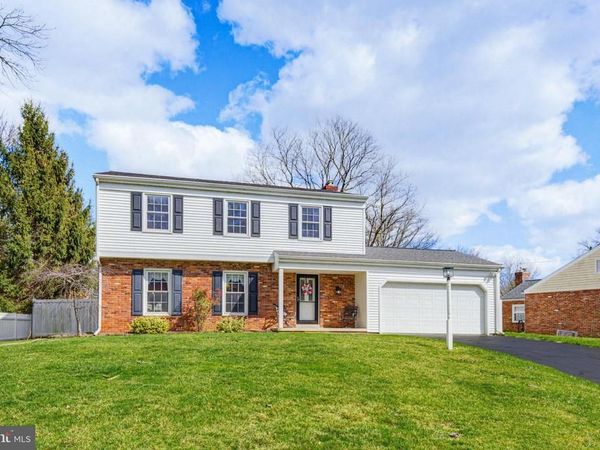 1719 SANTA BARBARA DRIVE, LANCASTER, PA 17601