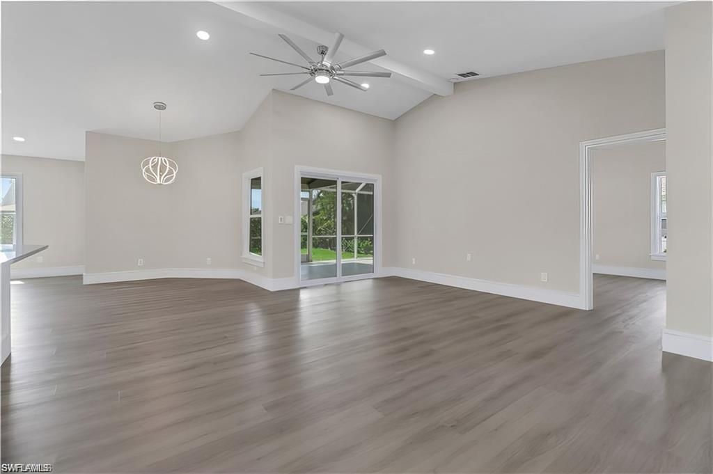 270 Madison Dr, Naples, FL 34110 Photo