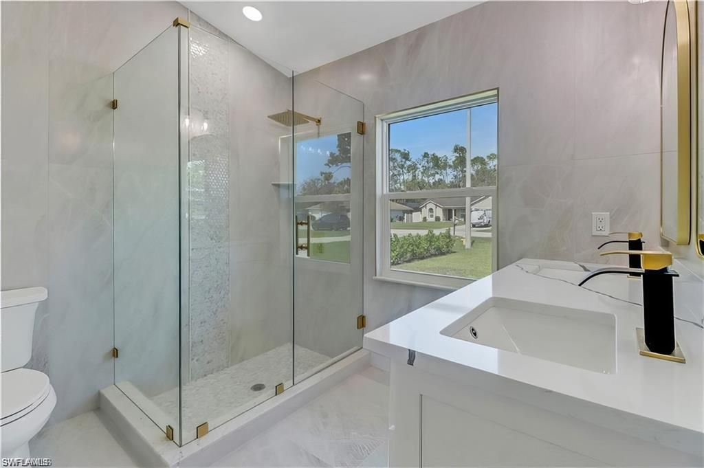 270 Madison Dr, Naples, FL 34110 Photo