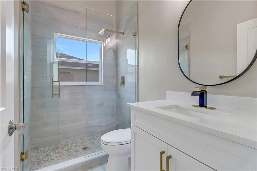 270 Madison Dr, Naples, FL 34110 Photo