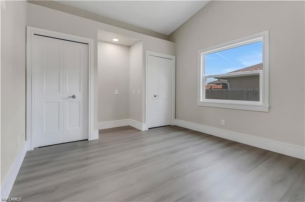 270 Madison Dr, Naples, FL 34110 Photo