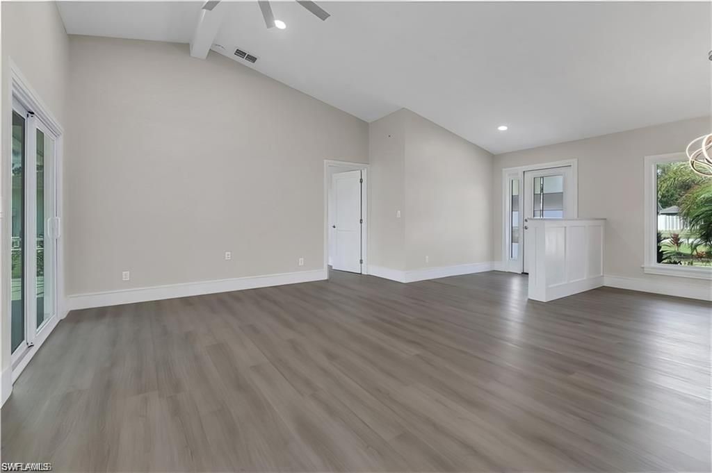 270 Madison Dr, Naples, FL 34110 Photo