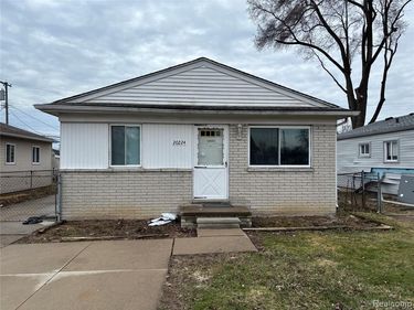20224 Nicke Street, Clinton Twp, MI 48035
