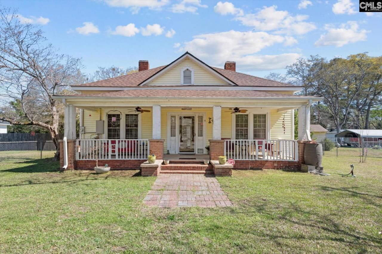 122 Bennett Street Photo 1