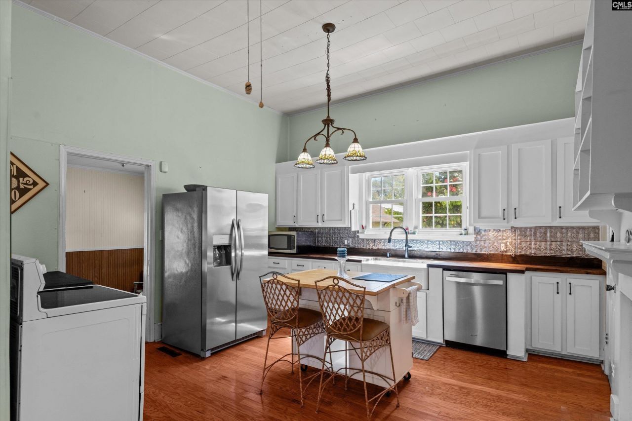 122 Bennett Street Photo 12