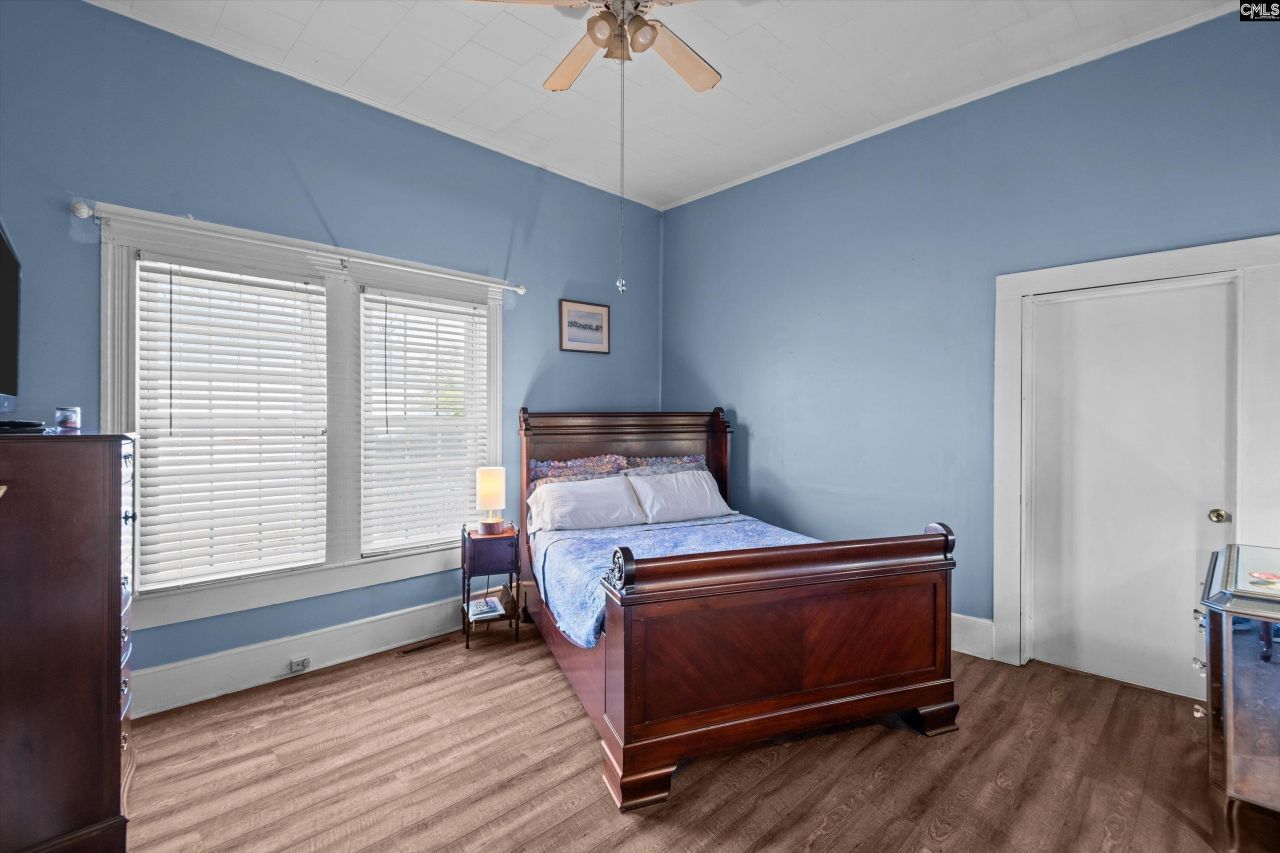 122 Bennett Street Photo 18