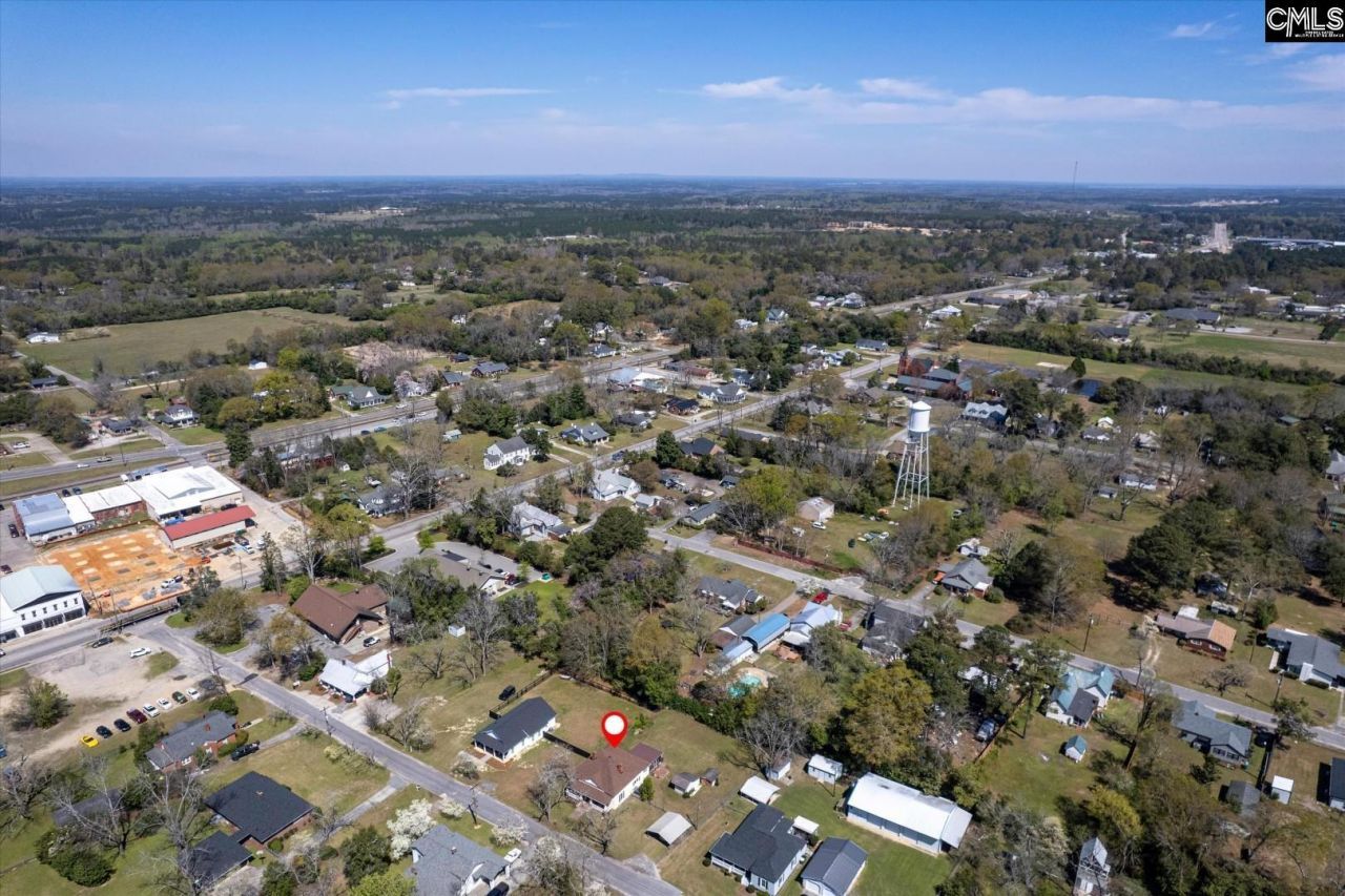 122 Bennett Street Photo 2