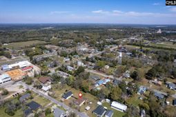 122 Bennett Street photo 4