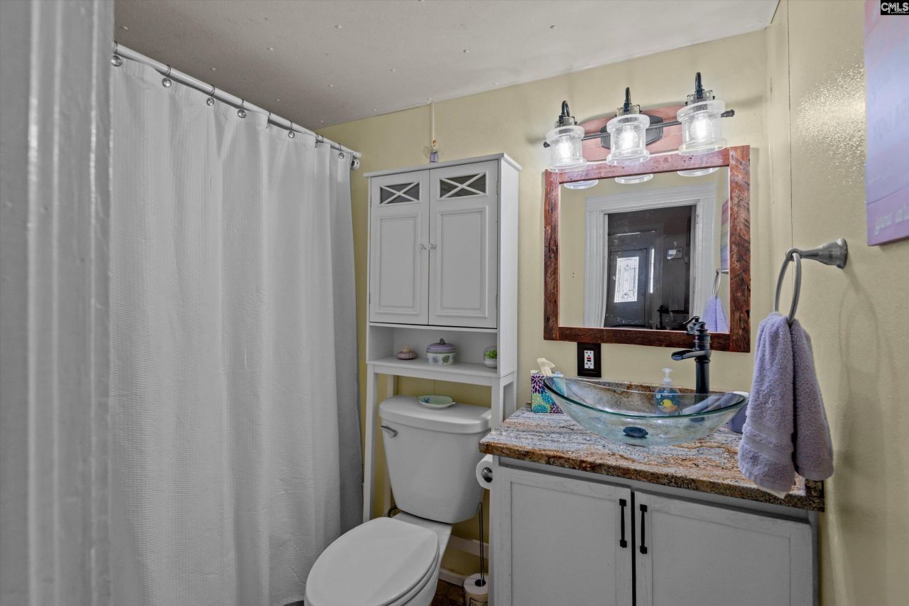 122 Bennett Street Photo 20