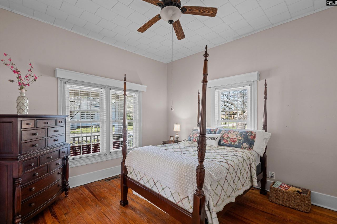 122 Bennett Street Photo 21