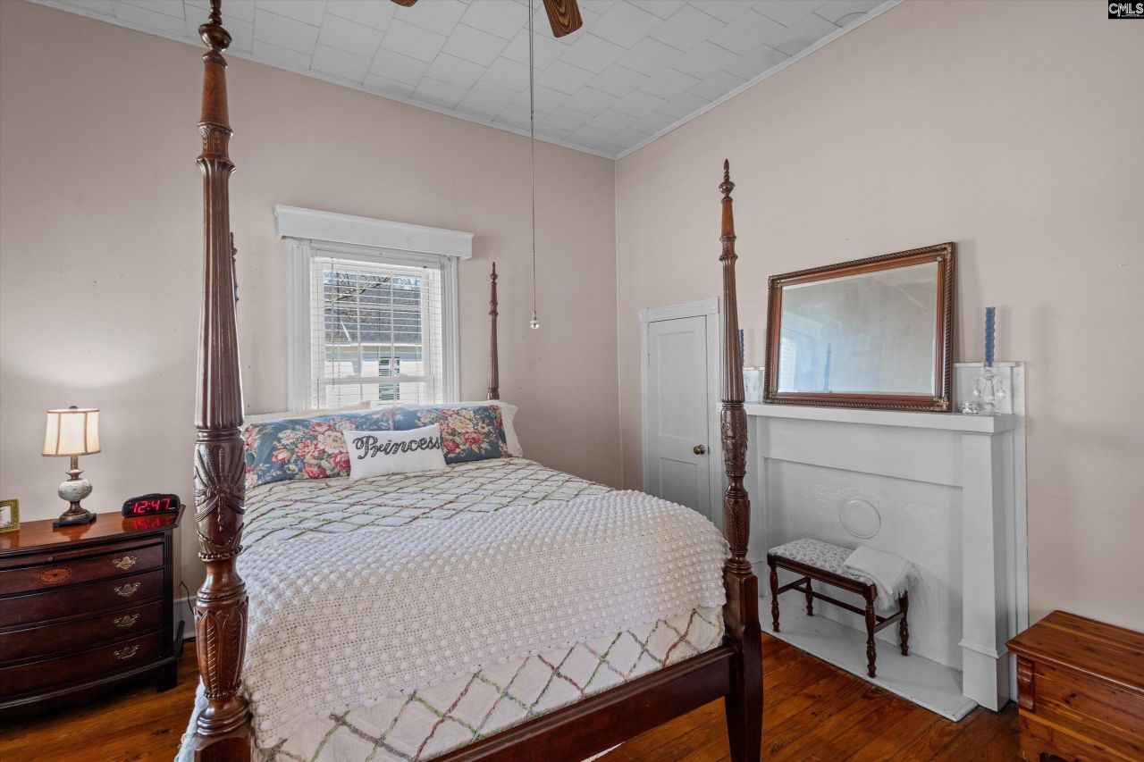 122 Bennett Street Photo 23