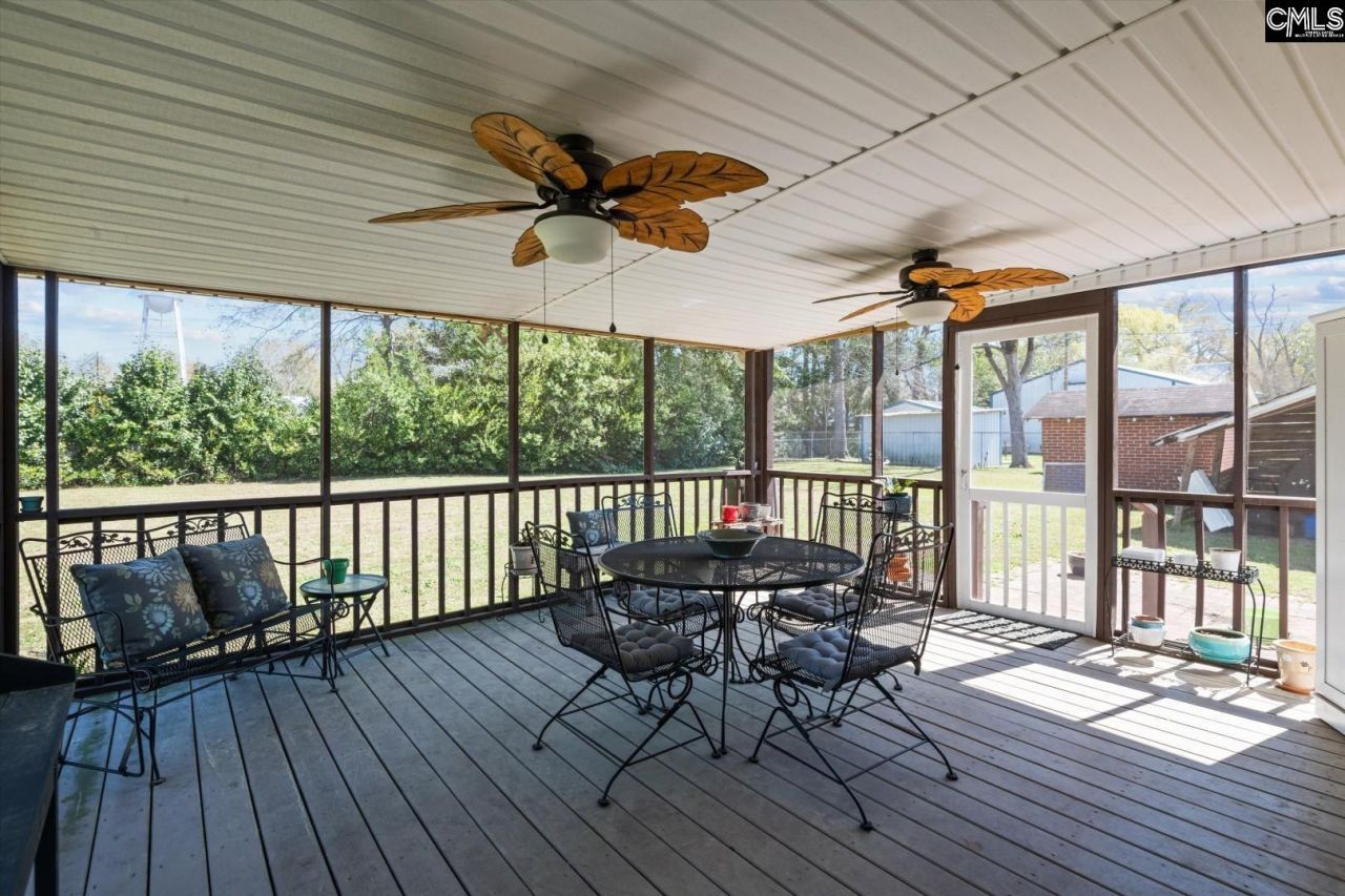 122 Bennett Street Photo 32