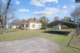 122 Bennett Street photo 4