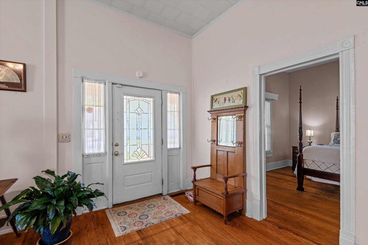 122 Bennett Street Photo 7