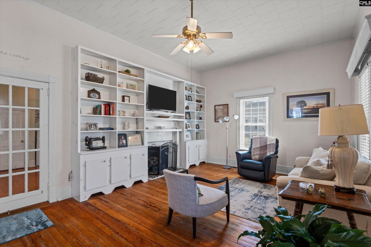 122 Bennett Street Photo 8