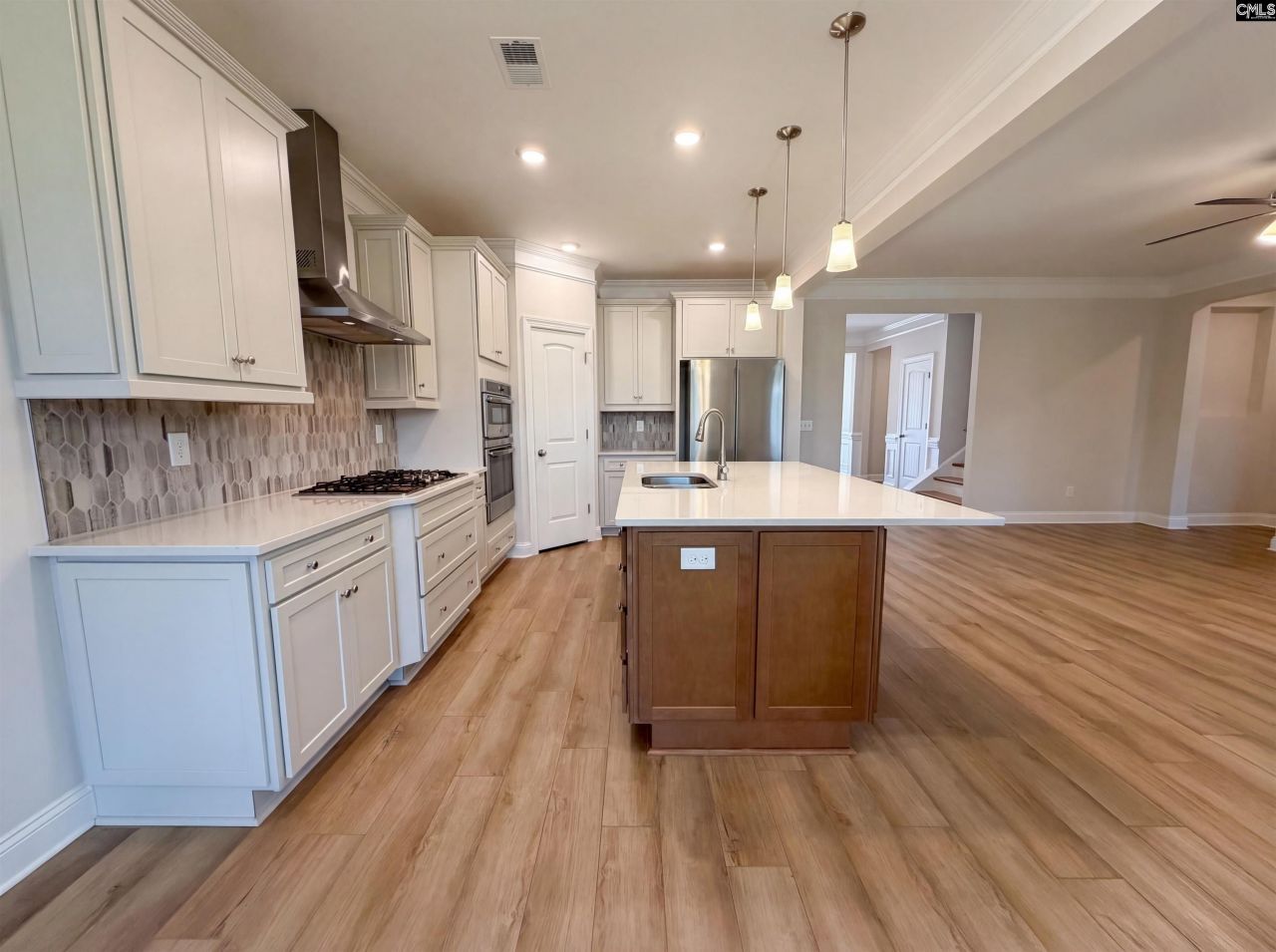 360 Autumn Pond Drive Photo 11