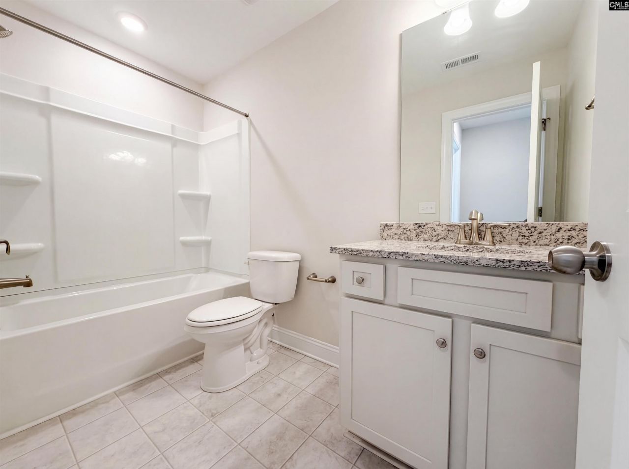 360 Autumn Pond Drive Photo 21