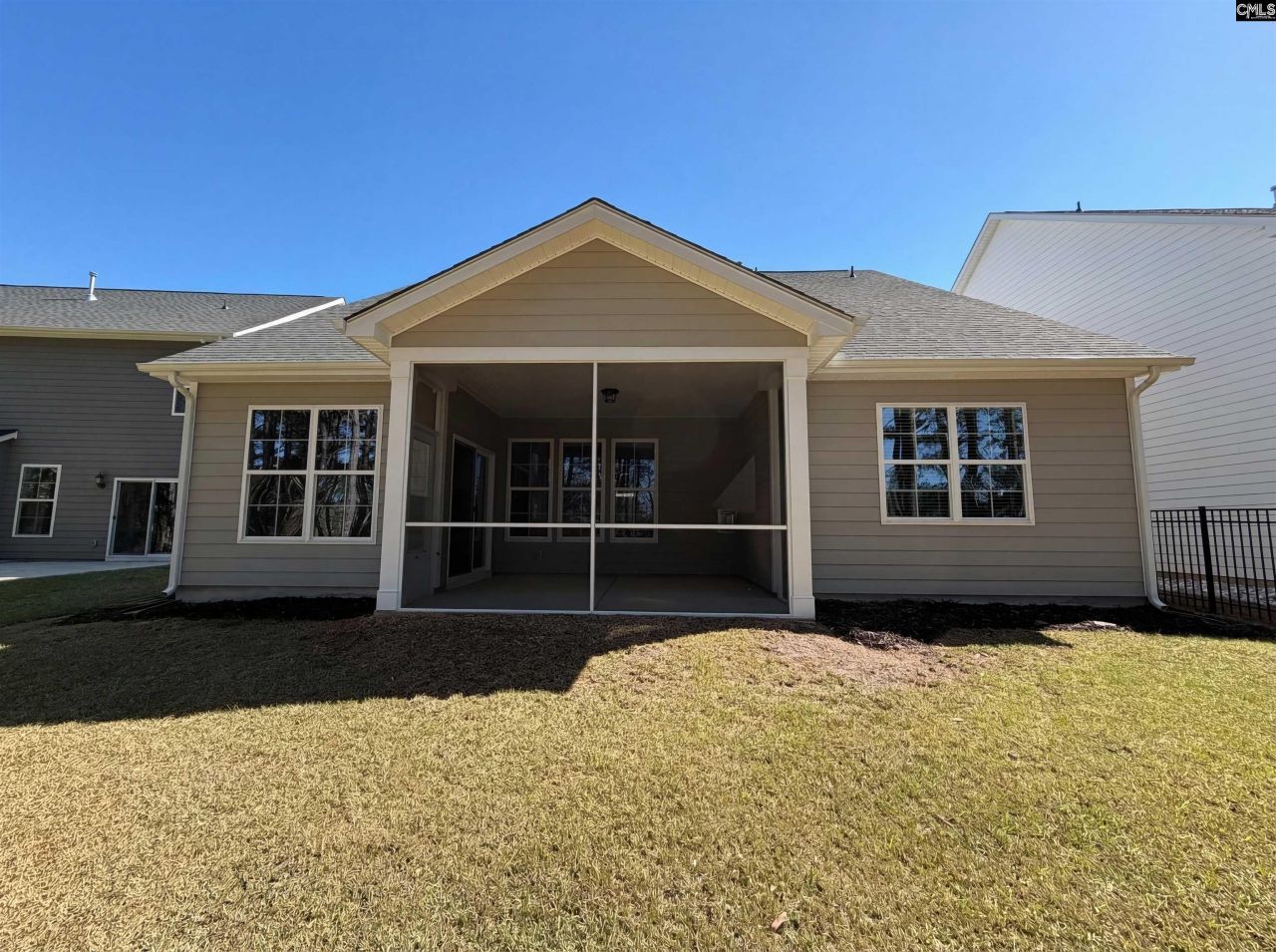 360 Autumn Pond Drive Photo 5