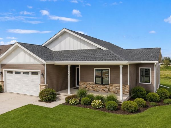 322 Willow Street, Pardeeville, WI 53954