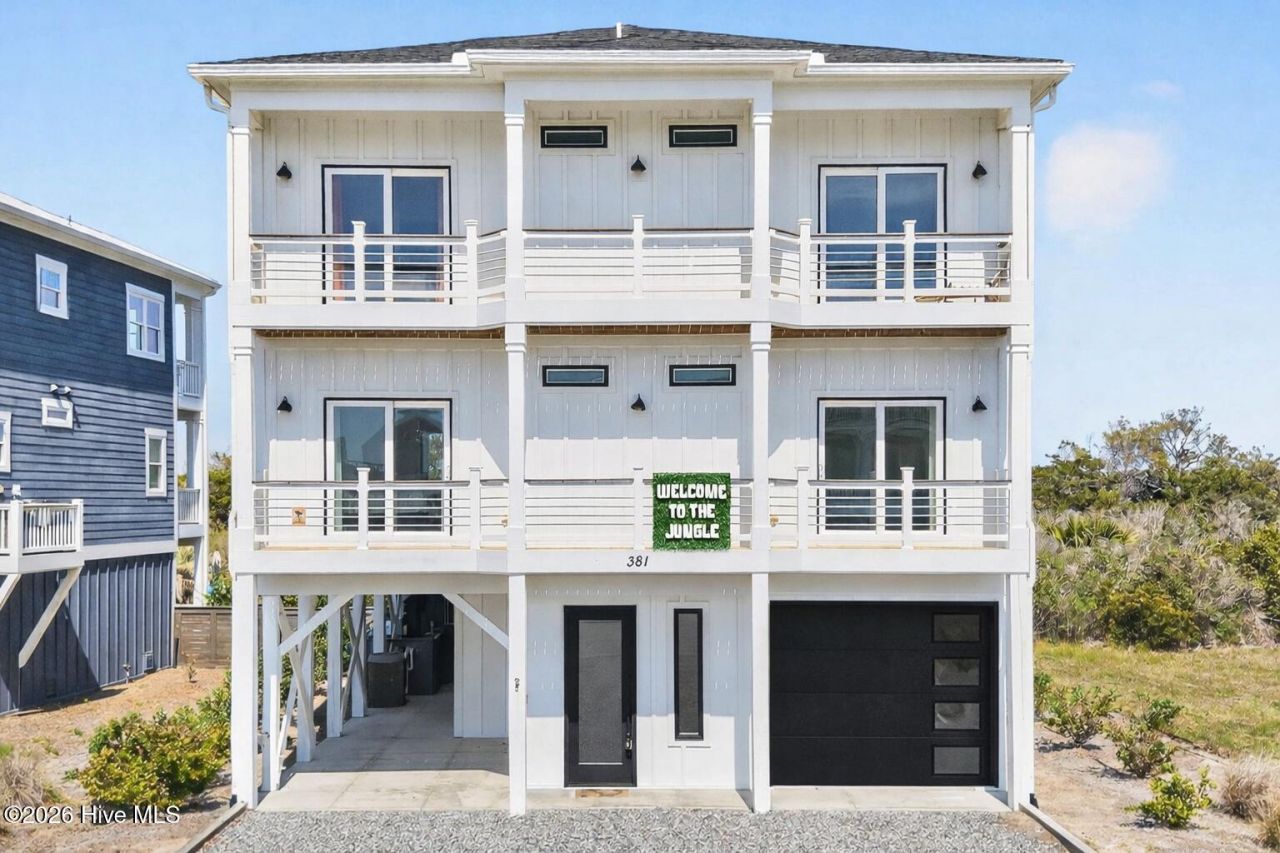 381 E Fourth Street, Ocean Isle Beach, NC 28469 Main Photo