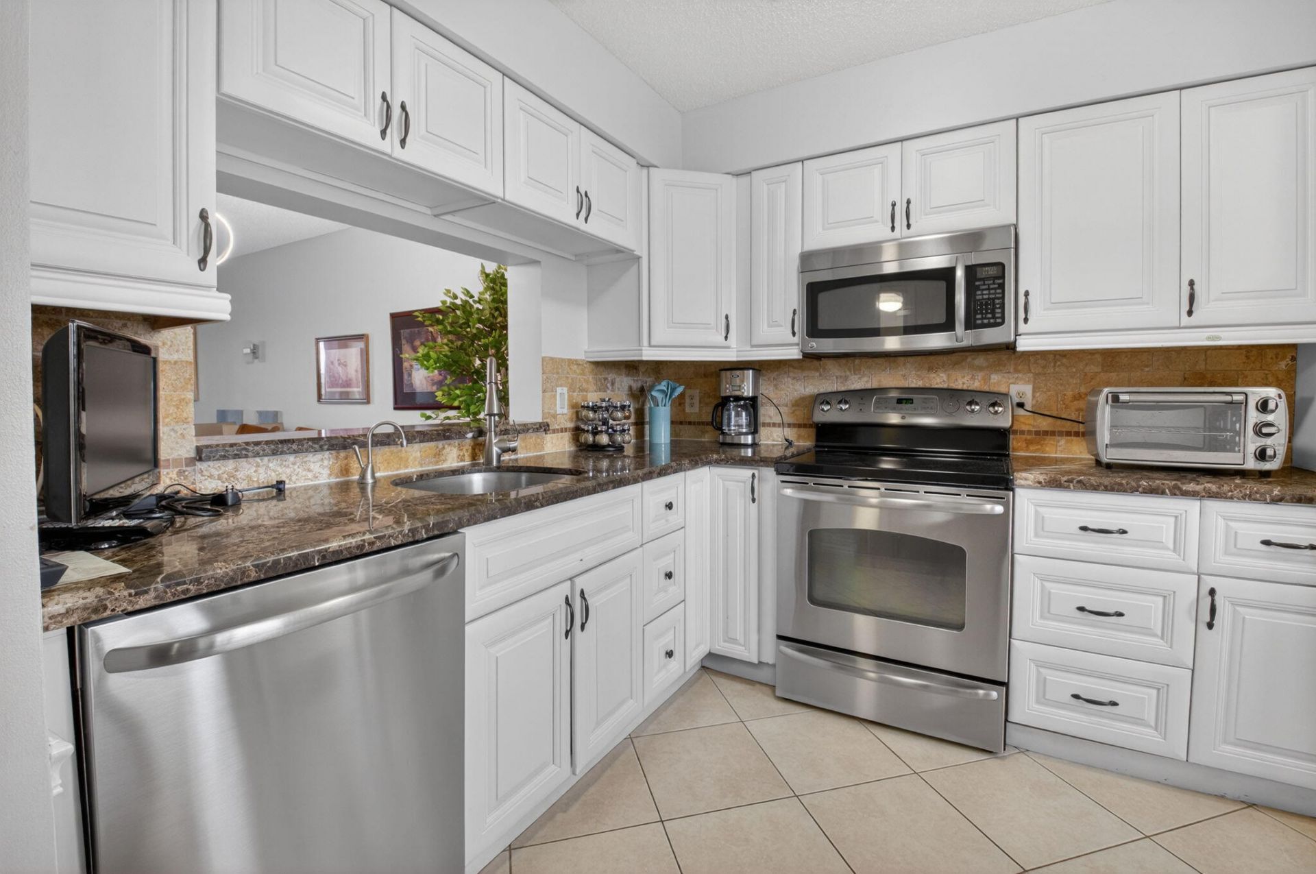 6866 Huntington Lane, Unit 607, Delray Beach, FL 33446 Photo