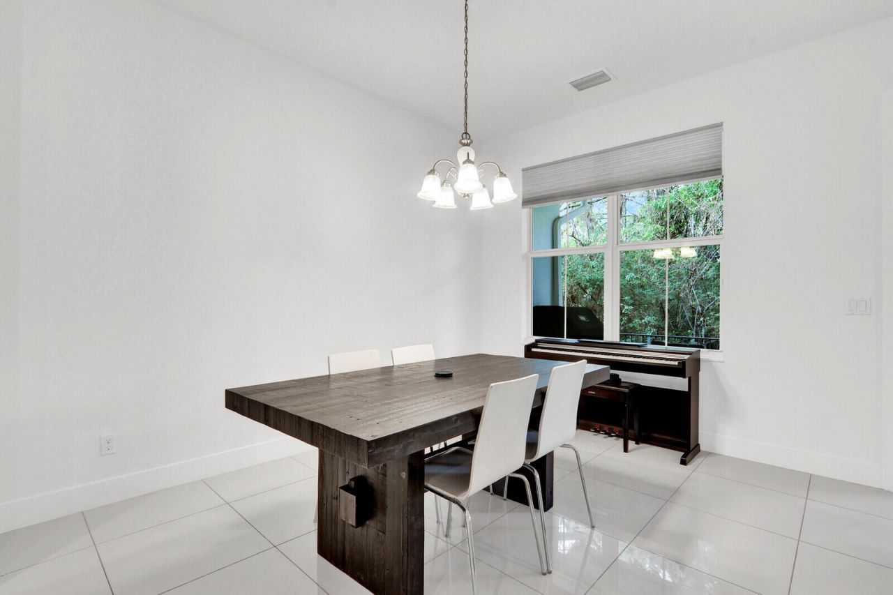 7113 Kensington Court, Palm Beach Gardens, FL 33418 Photo