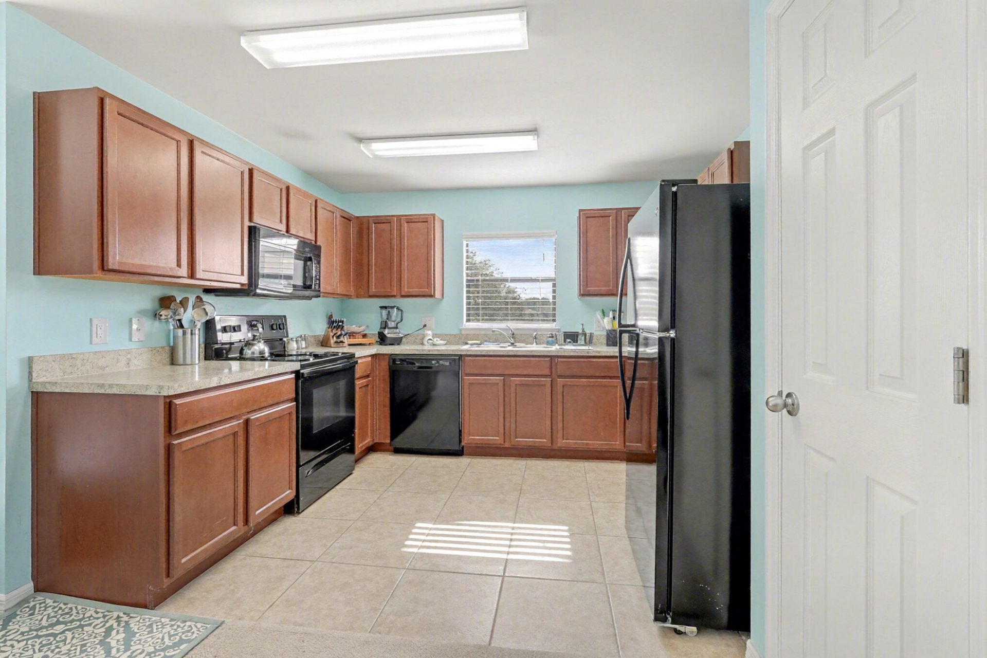 746 Center Lake Street, Lehigh Acres, FL 33974 Photo