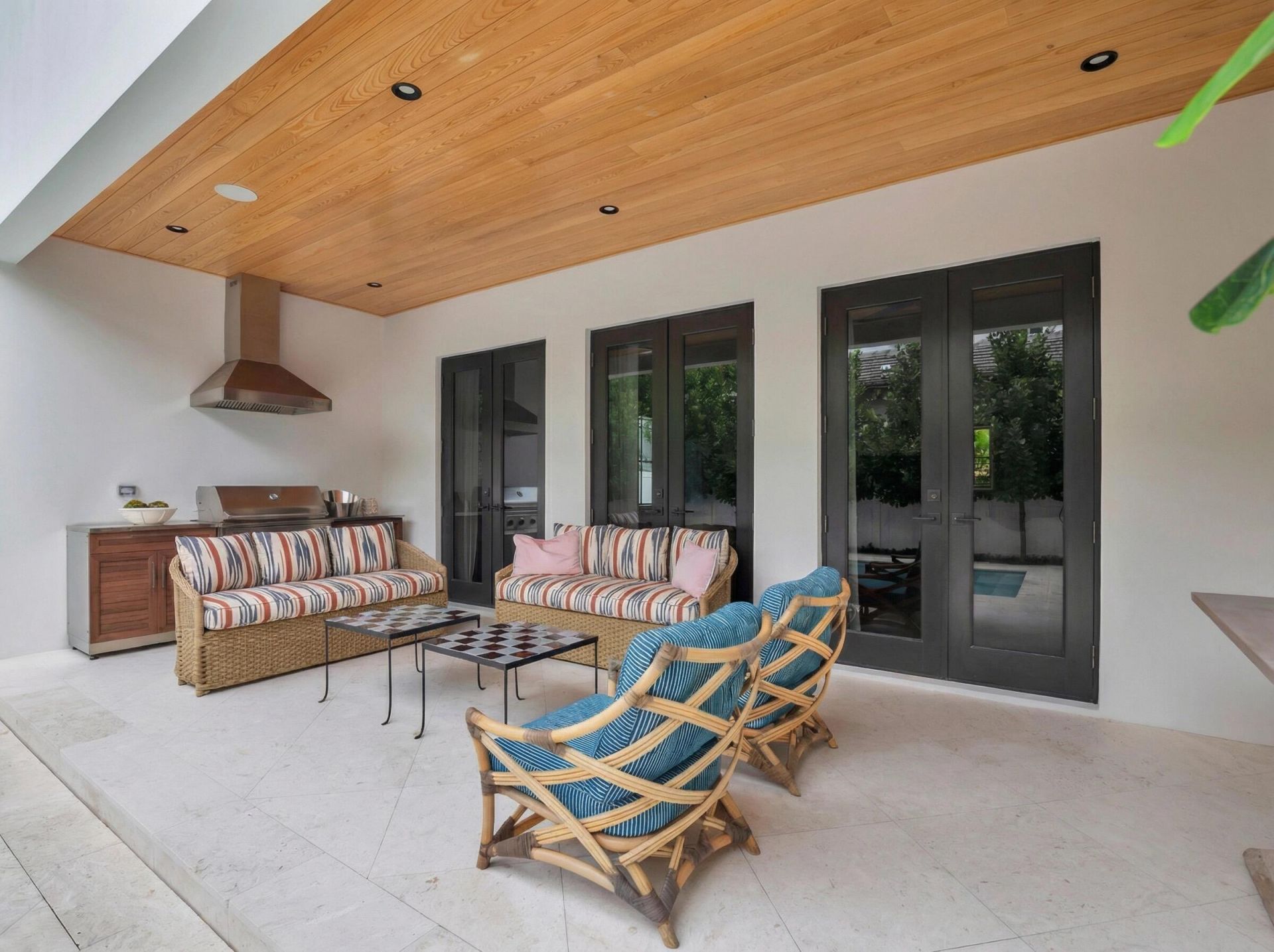 315 Avila Road, West Palm Beach, FL 33405 Photo