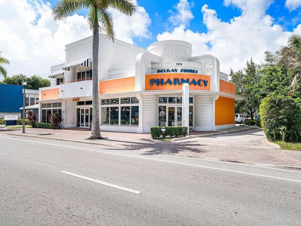 124 NE 5th Avenue, Delray Beach, FL 33484