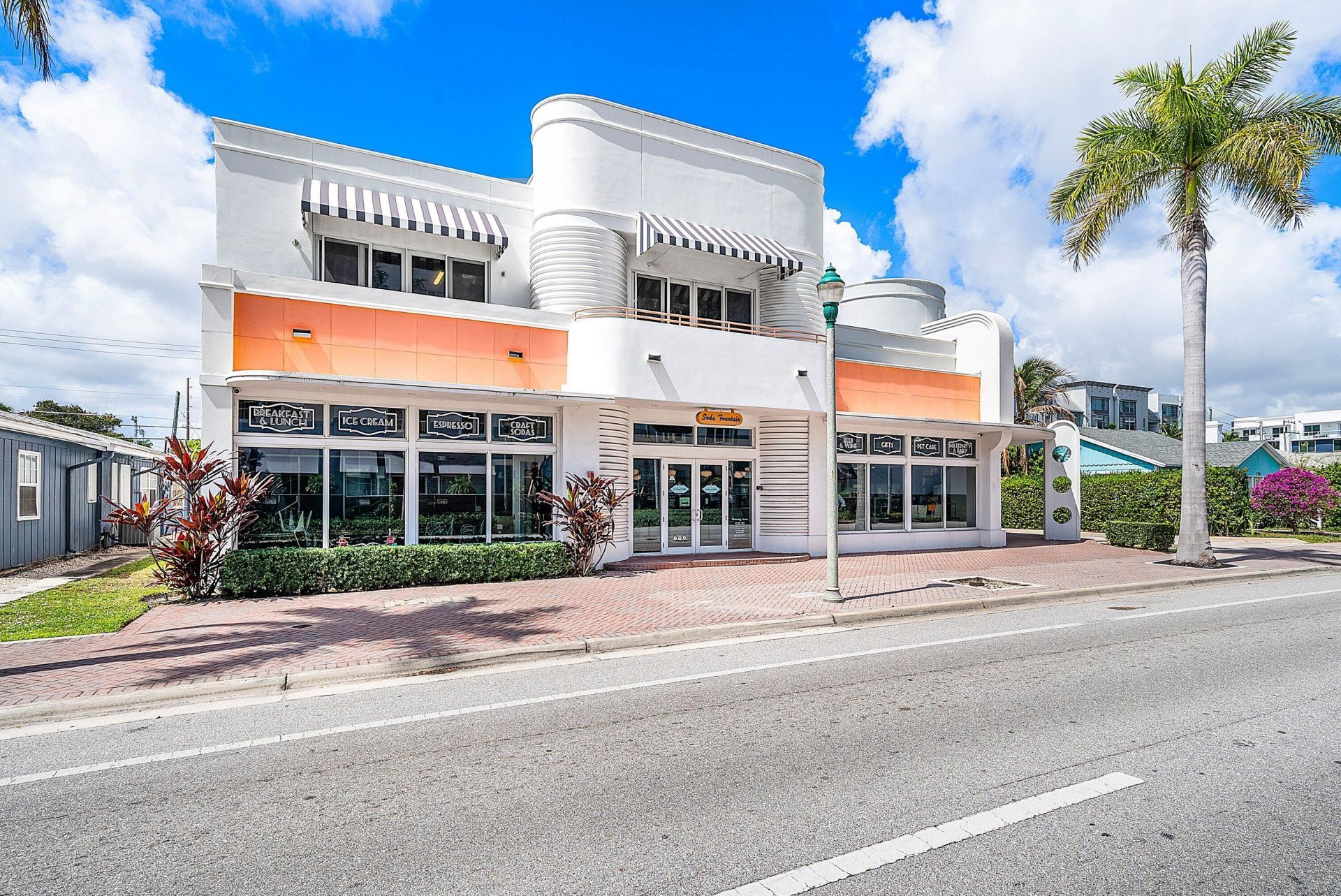 124 NE 5th Avenue, Delray Beach, FL 33484 Photo